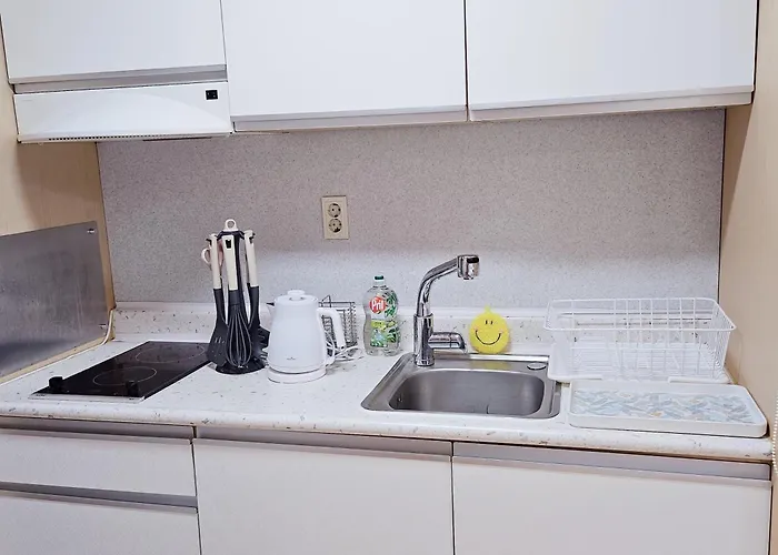 Apartament Sosohaeng Hongdae-30sec From Hongdae Subway Staion, Elevator *